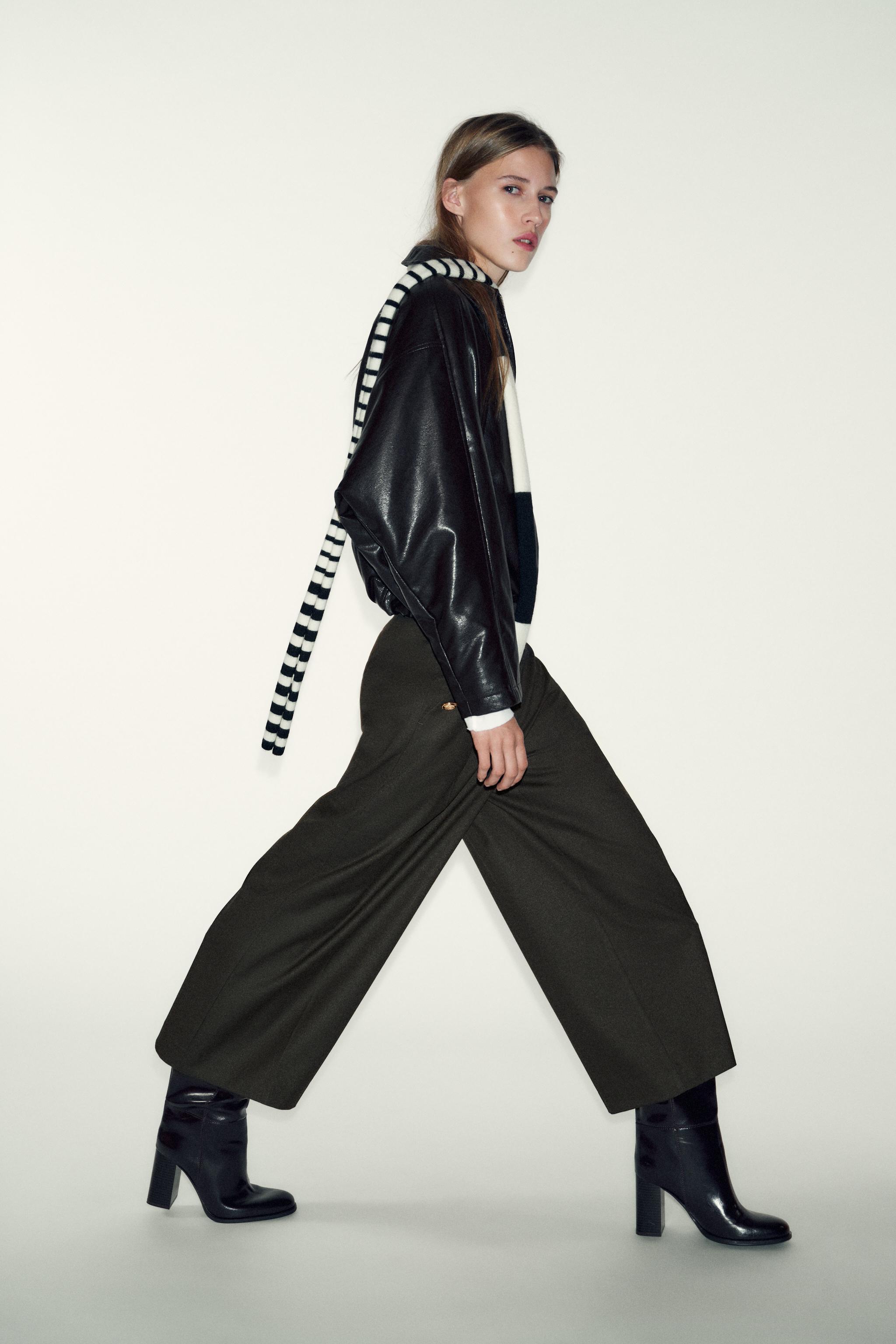 PANTALON JUPE-CULOTTE À BOUTONS